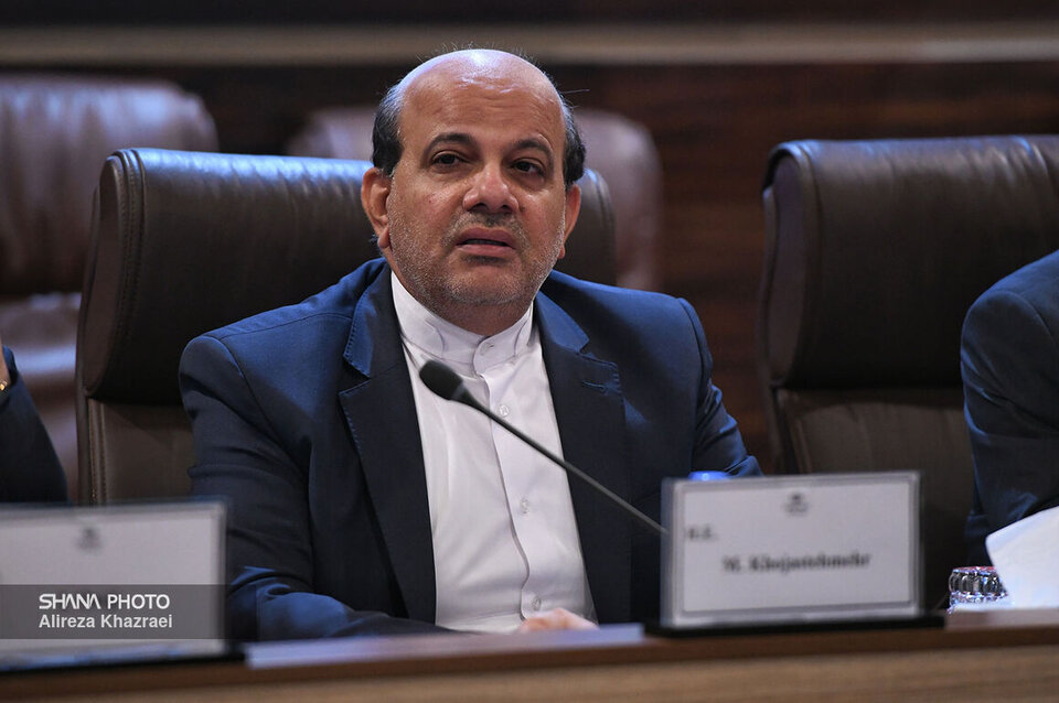 همکاری ایران و عراق برای جمعآوری گازهای مشعل/ آغاز مطالعات یکپارچه در ساختارهای مشترک هیدروکربوری ایران و عراق همکاری ایران و عراق برای جمعآوری گازهای مشعل/ آغاز مطالعات یکپارچه در ساختارهای مشترک هیدروکربوری ایران و عراق