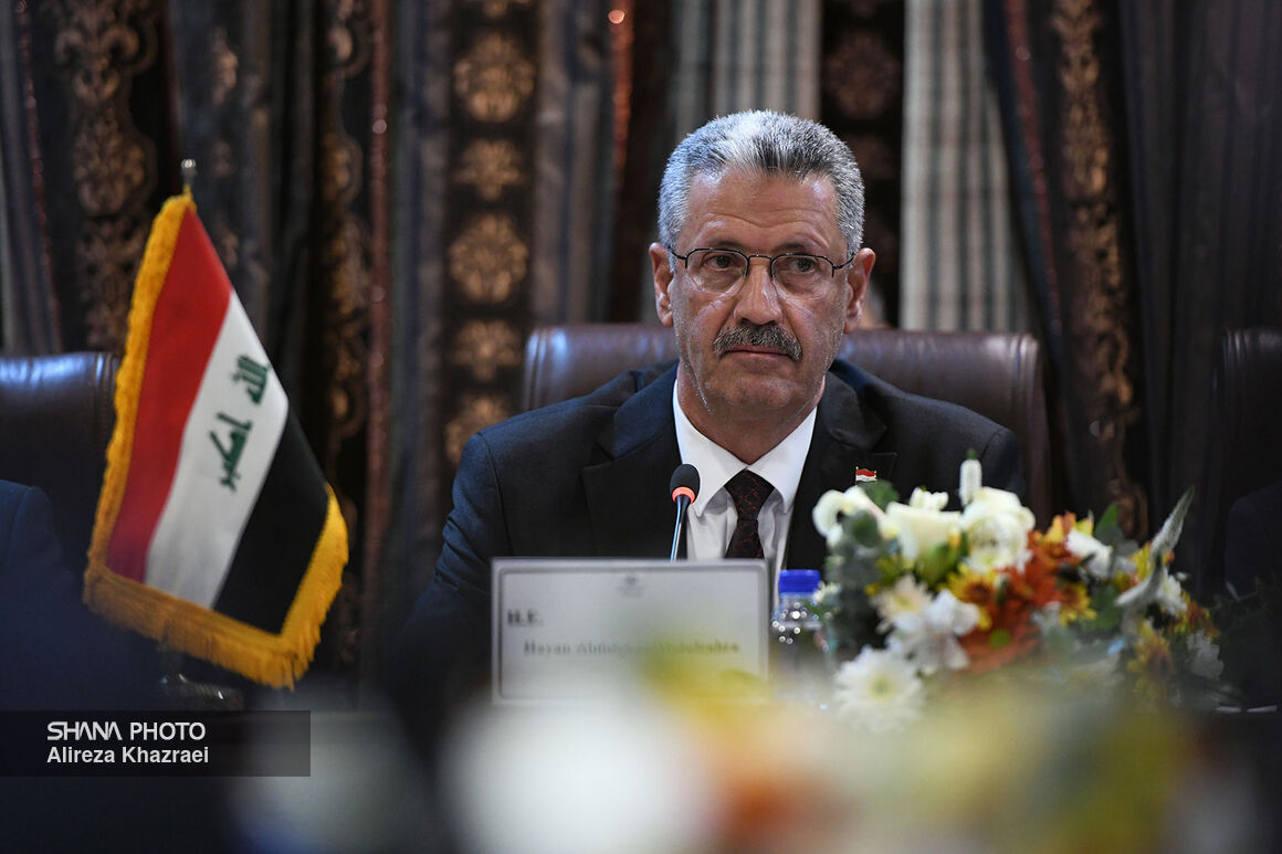 Iraq's oil minister: OPEC+ working to limit challenges affecting oil market stability