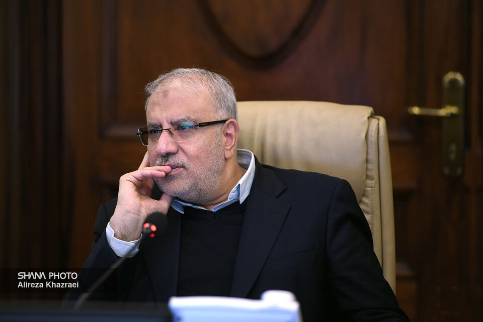 برگزاری نشست پیگیری طرحهای اولویتدار وزارت نفت با حضور اوجی برگزاری نشست پیگیری طرحهای اولویتدار وزارت نفت با حضور اوجی