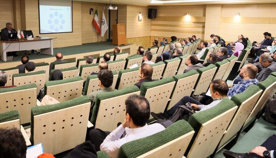 تأکید بر الگوهای دادهمحور، پایش دادهها و حذف خطاهای صنعتی تأکید بر الگوهای دادهمحور، پایش دادهها و حذف خطاهای صنعتی