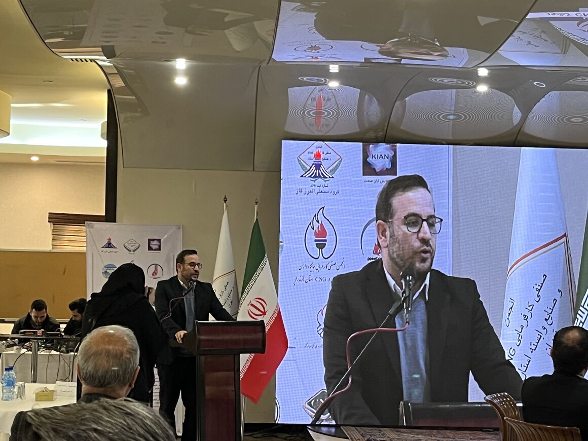 ثبتنام ۴ هزار تاکسی برای طرح تعویض مخازن فرسوده سیانجی/ لزوم جایگزینی ۱۰ میلیون خودرو گازسوز تا ۱۴۱۰ ثبتنام ۴ هزار تاکسی برای طرح تعویض مخازن فرسوده سیانجی/ لزوم جایگزینی ۱۰ میلیون خودرو گازسوز تا ۱۴۱۰