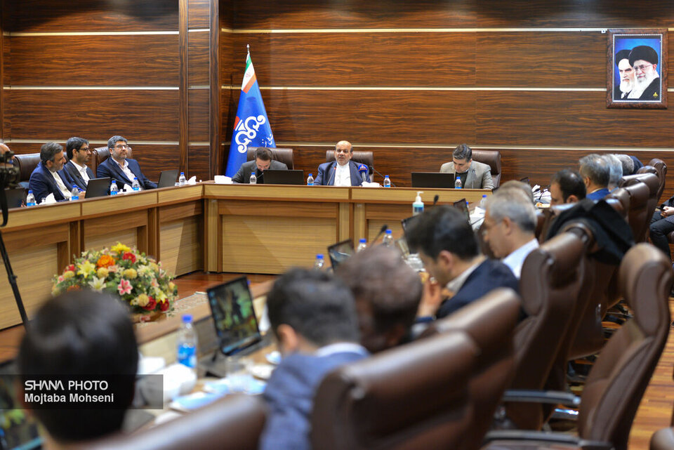 تحقق اهداف توسعهای شرکت ملی نفت ایران با همراهی شرکتهای اکتشاف و تولید تحقق اهداف توسعهای شرکت ملی نفت ایران با همراهی شرکتهای اکتشاف و تولید