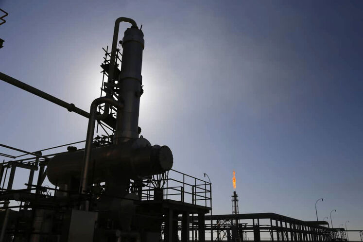 آیین بهره‌برداری از پروژه کاهش ۹۸ درصدی گازهای مشعل میدان نفتی یادآوران