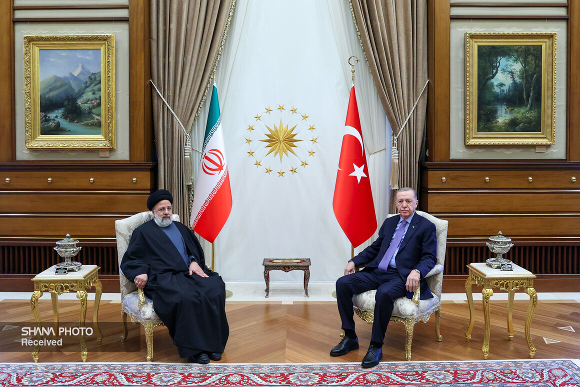 Raeisi says Iran-Türkiye energy exchange obstacles will be removed by careful planning
