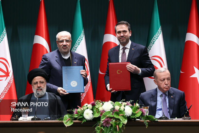 Iran, Türkiye sign energy cooperation document