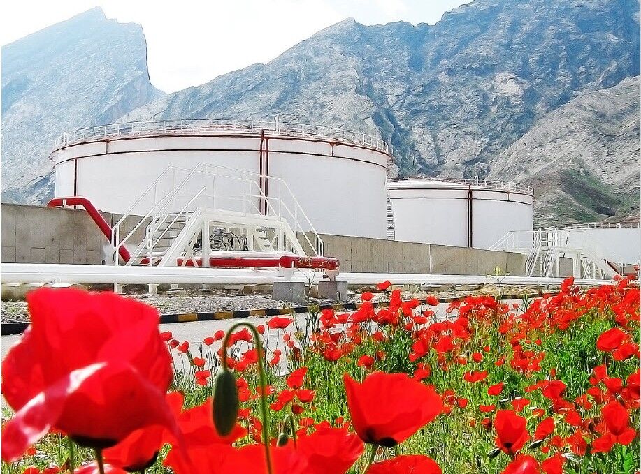 بومیسازی زیرساختهای زنجیره همزمان با عملیات شبانهروزی و بیوقفه توزیع سوخت کشور بومیسازی زیرساختهای زنجیره همزمان با عملیات شبانهروزی و بیوقفه توزیع سوخت کشور