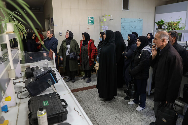 بازدید دبیران شیمی و علومتجربی از دستاوردهای پژوهشگاه صنعت نفت