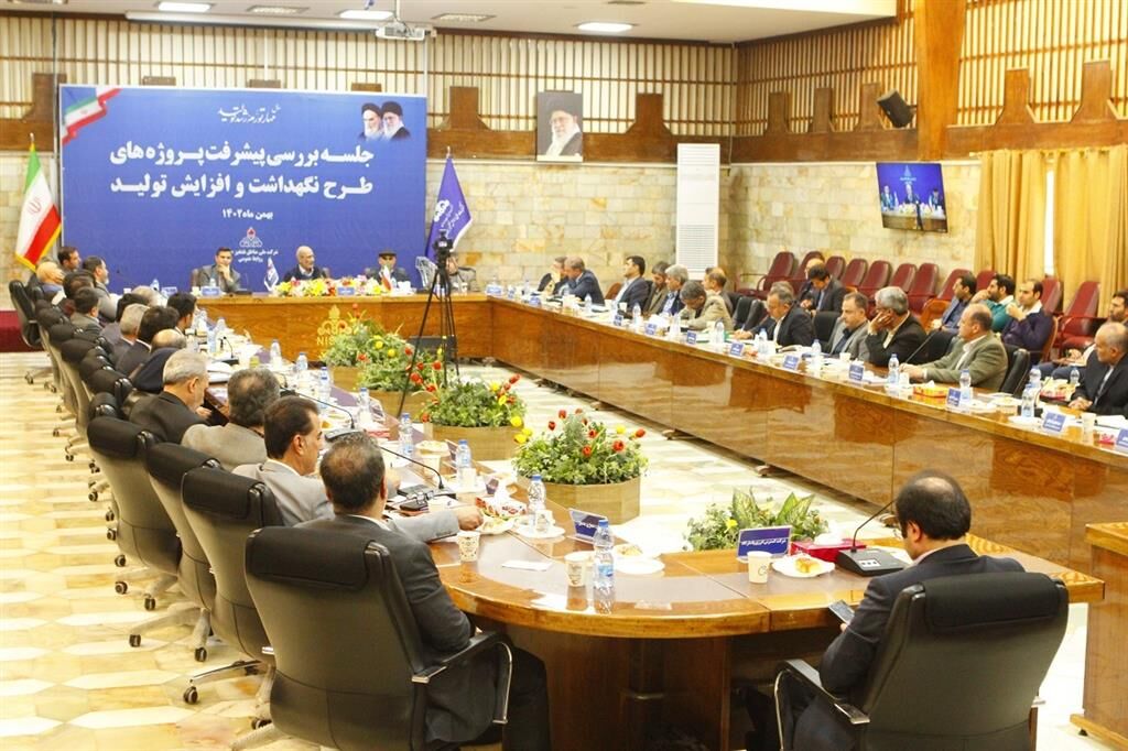 طرحهای افزایش تولید چاهها در مناطق نفتخیز جنوب ۱۴۰۴ تکمیل میشوند طرحهای افزایش تولید چاهها در مناطق نفتخیز جنوب ۱۴۰۴ تکمیل میشوند