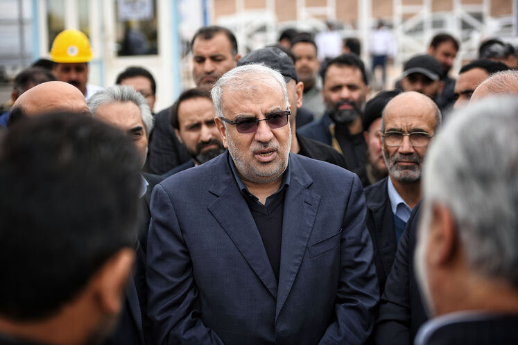 بازدید جواد اوجی، وزیر نفت از طرح احداث پتروشیمی ابن‌سینا اندیمشک