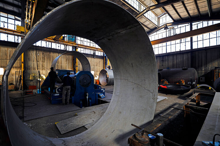 ساخت برج جذب آمین پروژه فاز ۲ پالایشگاه ایلام