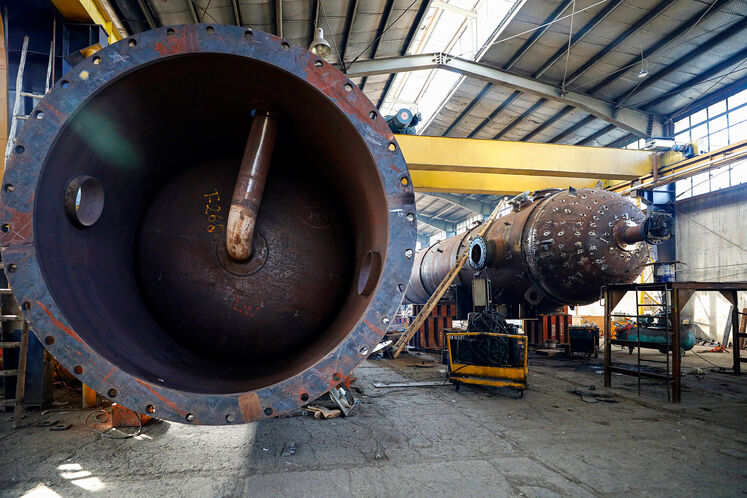 ساخت برج جذب آمین پروژه فاز ۲ پالایشگاه ایلام