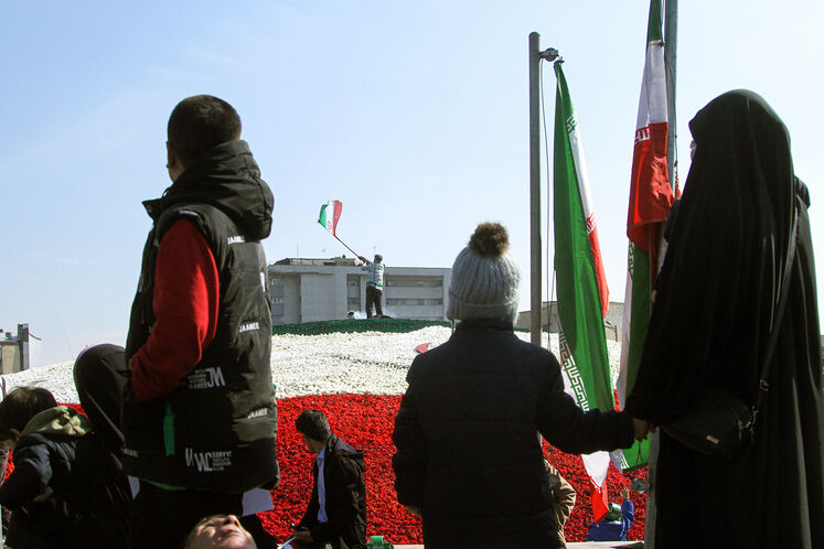 حضور جواد اوجی، وزیر نفت در مراسم راهپیمایی ۲۲ بهمن