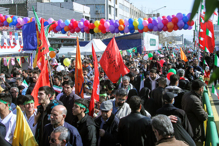 حضور جواد اوجی، وزیر نفت در مراسم راهپیمایی ۲۲ بهمن