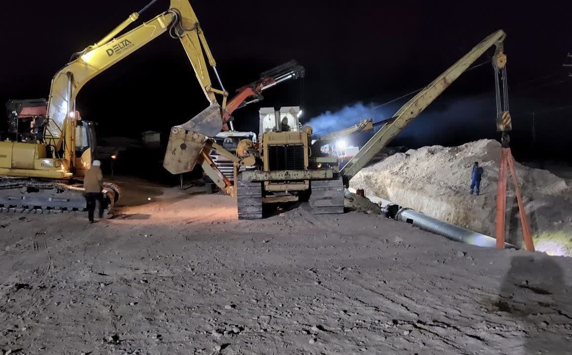 تصاویری از ترمیم و تعمیر خطوط انتقال گاز آسیبدیده در اثر خرابکاری