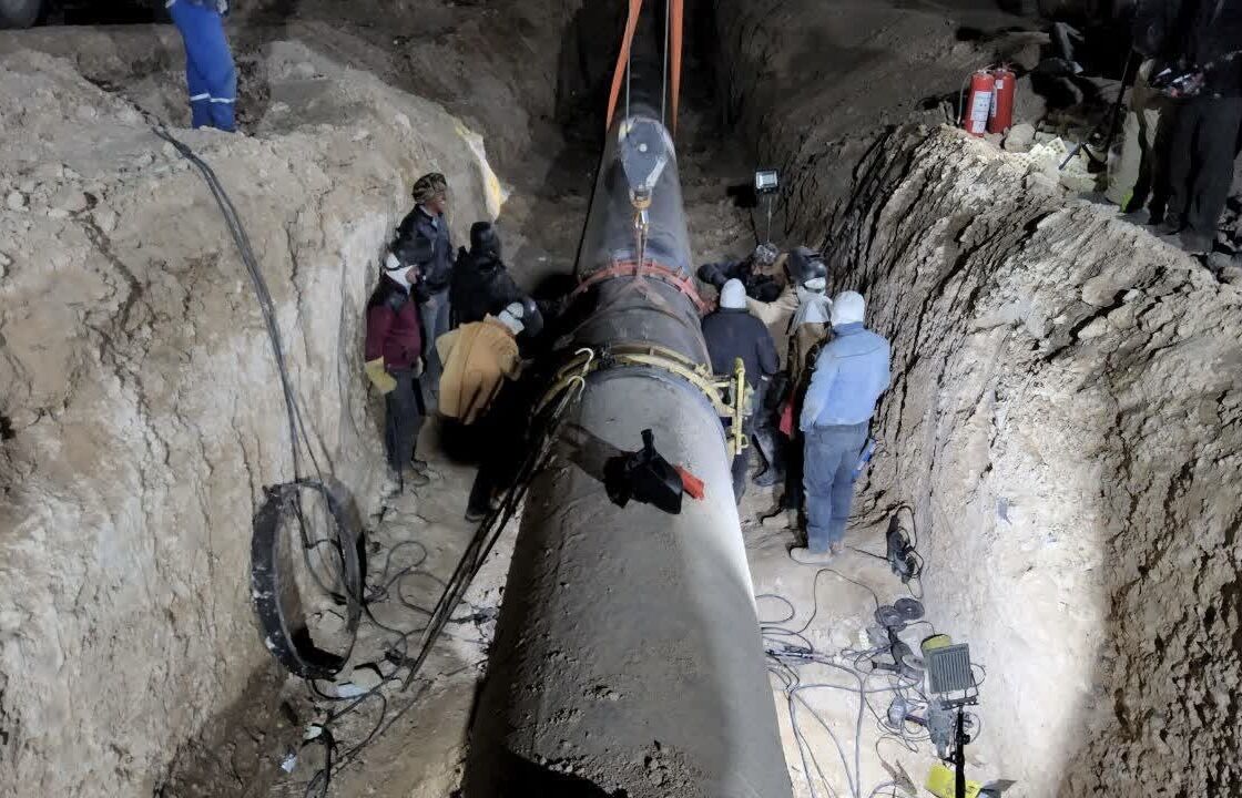 تصاویری از ترمیم و تعمیر خطوط انتقال گاز آسیبدیده در اثر خرابکاری