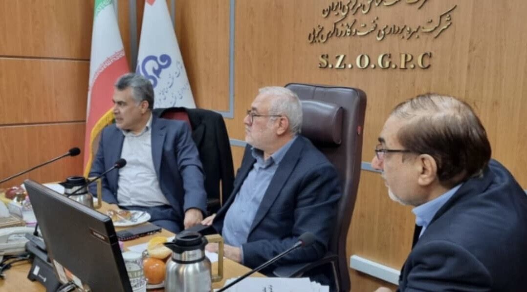 نشست مدیریت بحران شرکت نفت مناطق مرکزی ایران برگزار شد 2 417244