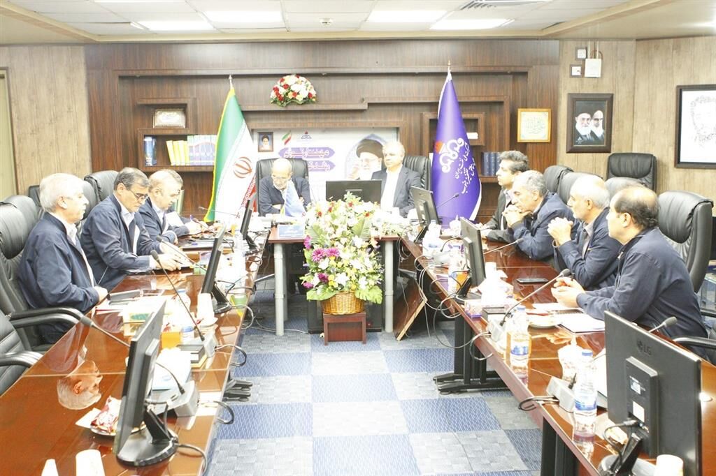 بزرگترین شرکت تولیدکننده نفت ایران با دانشبنیانها ۲ تفاهمنامه امضا کرد بزرگترین شرکت تولیدکننده نفت ایران با دانشبنیانها ۲ تفاهمنامه امضا کرد