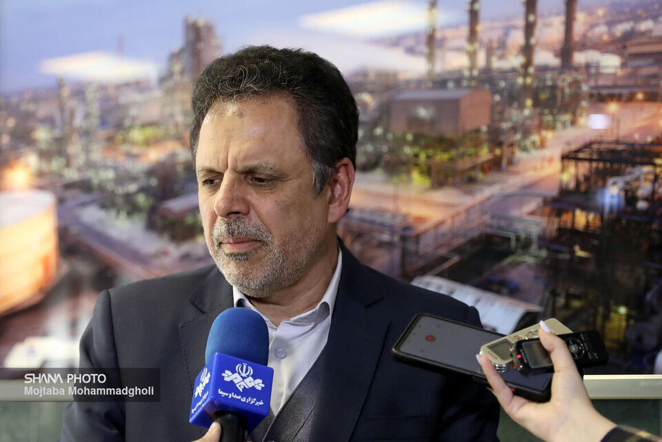 ثبت رکورد تاریخی مصرف بنزین در روز پایانی سال ۱۴۰۲/ مصرف ۱۵۲ میلیون لیتر ثبت رکورد تاریخی مصرف بنزین در روز پایانی سال ۱۴۰۲/ مصرف ۱۵۲ میلیون لیتر