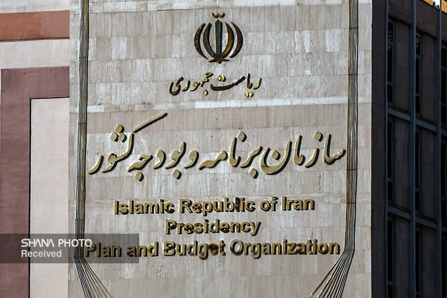 افزایش ۱۰۴ درصدی رشد اقتصادی کشور با درخشش صنعت نفت افزایش ۱۰۴ درصدی رشد اقتصادی کشور با درخشش صنعت نفت