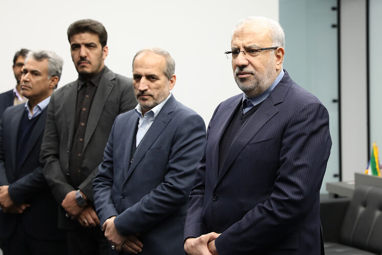 بازدید جواد اوجی، وزیر نفت از مرکز رصد و پایش شرکت ملی نفت ایران