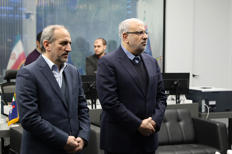 بازدید جواد اوجی، وزیر نفت از مرکز رصد و پایش شرکت ملی نفت ایران