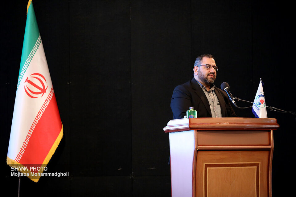 هدف وزارت نفت صدور خدمات فنی و مهندسی به دیگر کشورهاست هدف وزارت نفت صدور خدمات فنی و مهندسی به دیگر کشورهاست