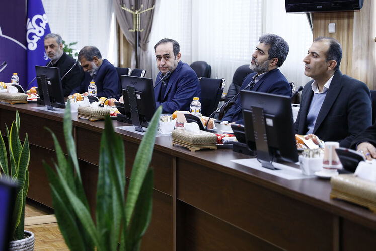 آیین امضای تفاهمنامه همکاری معاونت مهندسی، پژوهش و فناوری وزارت نفت، مرکز تحقیقات راه، مسکن و شهرسازی و شرکت پالایش نفت جی