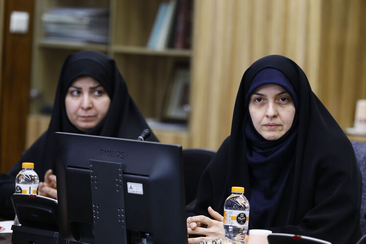 آیین امضای تفاهمنامه همکاری معاونت مهندسی، پژوهش و فناوری وزارت نفت، مرکز تحقیقات راه، مسکن و شهرسازی و شرکت پالایش نفت جی