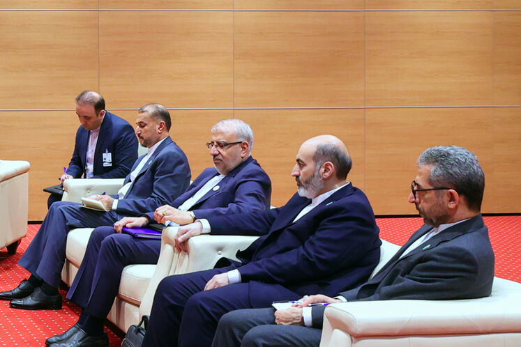 هیئت همراه سید ابراهیم رئیسی، رئیس‌جمهوری در هفتمین نشست سران مجمع کشورهای صادرکننده گاز (جی‌ئی‌سی‌اف)