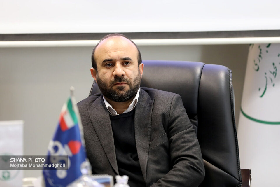 صنعت و محیط زیست بدون آسیب در کنار یکدیگر گام برمیدارند صنعت و محیط زیست بدون آسیب در کنار یکدیگر گام برمیدارند