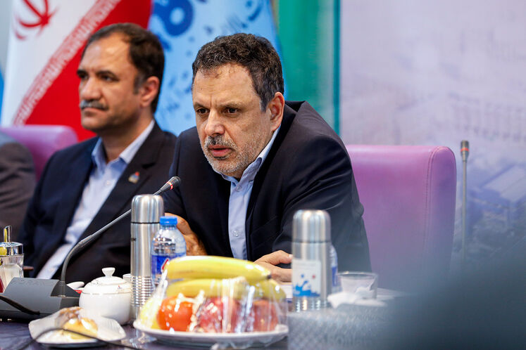 جلیل سالاری، مدیرعامل شرکت ملی پالایش و پخش فرآوردههای نفتی در یازدهمین نشست بررسی طرحهای کیفیسازی فرآوردههای نفتی در پالایشگاه آبادان