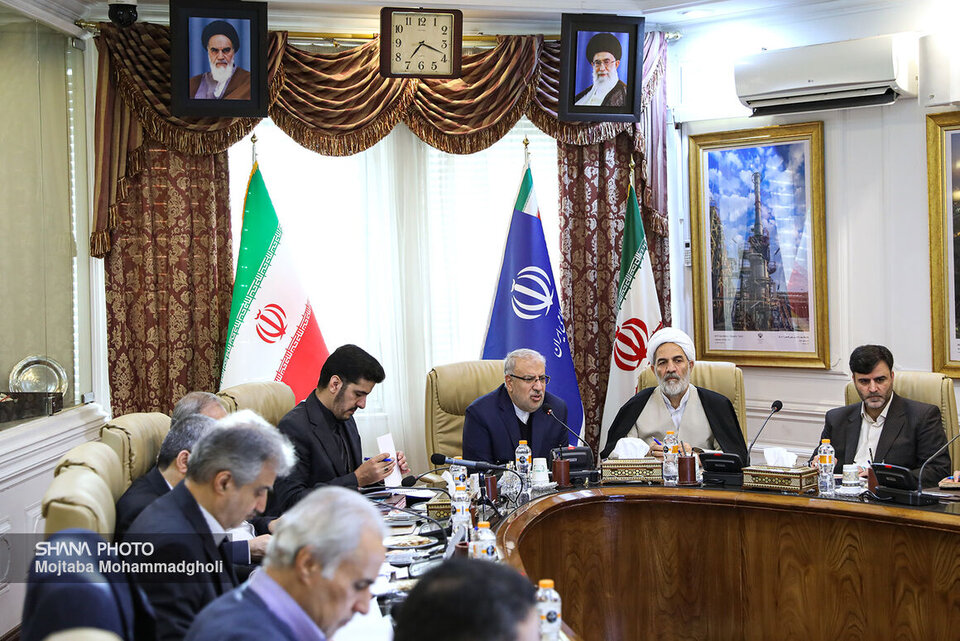 بازدید رئیس دفتر بازرسی ویژه رئیسجمهوری از وزارت نفت بازدید رئیس دفتر بازرسی ویژه رئیسجمهوری از وزارت نفت