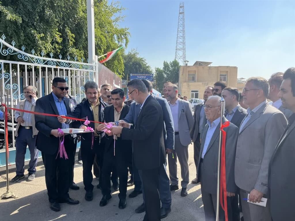 نخستین نمایشگاه موزهها، اشیا و اسناد تاریخی صنعت نفت جنوب گشایش یافت نخستین نمایشگاه موزهها، اشیا و اسناد تاریخی صنعت نفت جنوب گشایش یافت