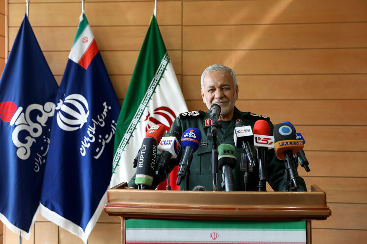 آیین امضای قراردادهای اجرایی طرح ملی فشارافزایی میدان مشترک گازی پارس جنوبی