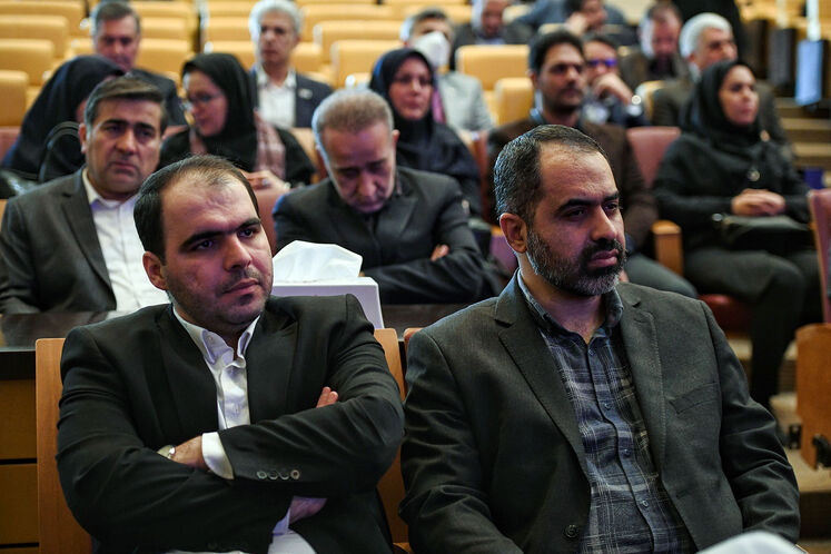 آیین امضای قراردادهای توسعه ۶ میدان نفتی به ارزش ۱۳ میلیار دلار