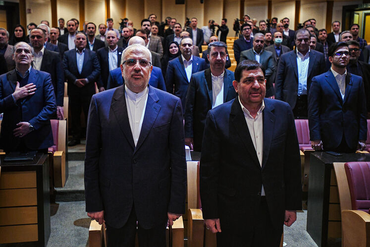 آیین امضای قراردادهای توسعه ۶ میدان نفتی به ارزش ۱۳ میلیار دلار