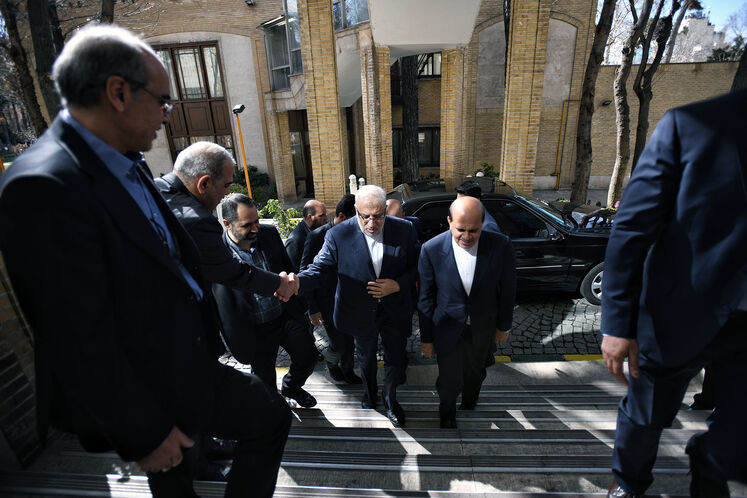 آیین امضای قراردادهای توسعه ۶ میدان نفتی به ارزش ۱۳ میلیار دلار