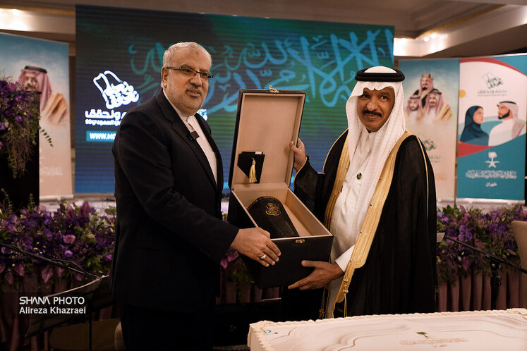 حضور وزیر نفت در آیین جشن روز ملی عربستان
