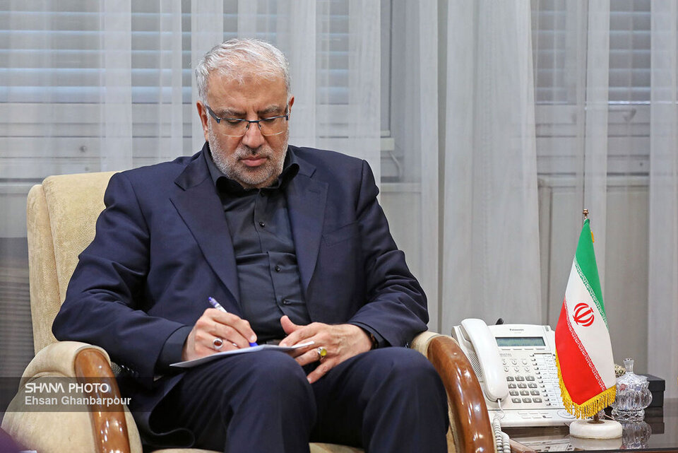 پیام تسلیت وزیر نفت برای درگذشت پدر مدیرعامل شرکت متن پیام تسلیت وزیر نفت برای درگذشت پدر مدیرعامل شرکت متن