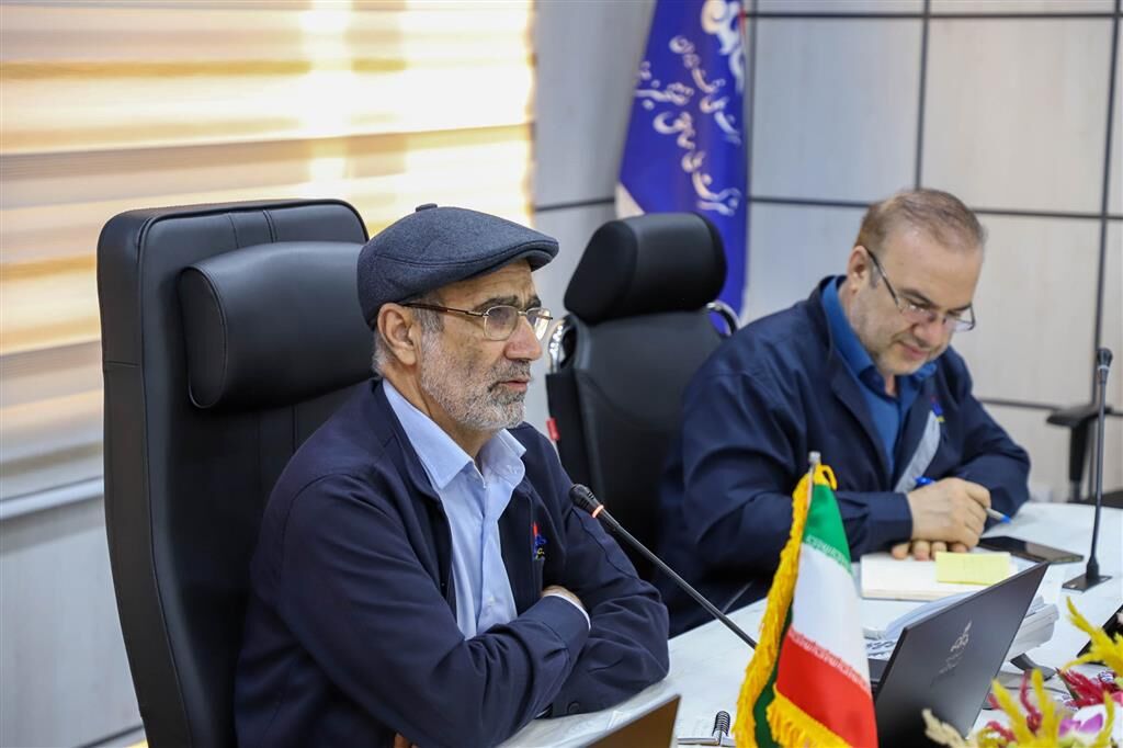 لزوم پیشبرد چرخه تولید تا مصرف در صنعت نفت  همسو با سالمسازی لزوم پیشبرد چرخه تولید تا مصرف در صنعت نفت  همسو با سالمسازی