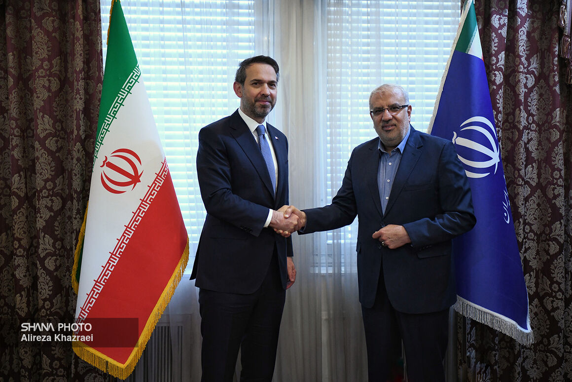 تضمین ارزآوری برای کشور به همت صنعت گاز/ «ایران» شریک اقتصادی مطمئن شناخته شد