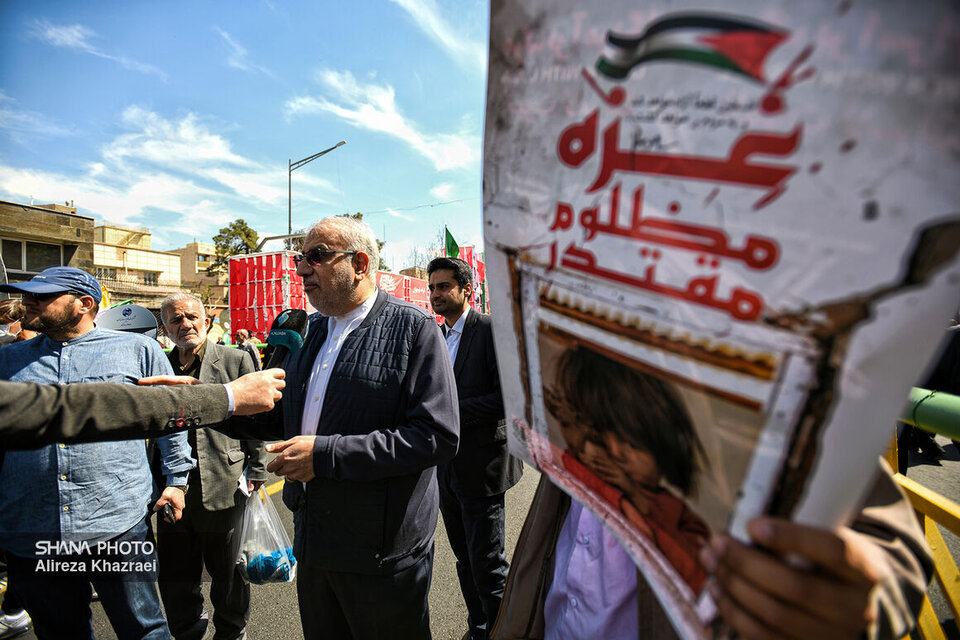 اقدامهای جبهه مقاومت سبب بازدارندگی در روند صادرات انرژی به اراضی اشغالی شد/ فروپاشی اقتصاد رژیم صهیونیستی نزدیک است اقدامهای جبهه مقاومت سبب بازدارندگی در روند صادرات انرژی به اراضی اشغالی شد/ فروپاشی اقتصاد رژیم صهیونیستی نزدیک است