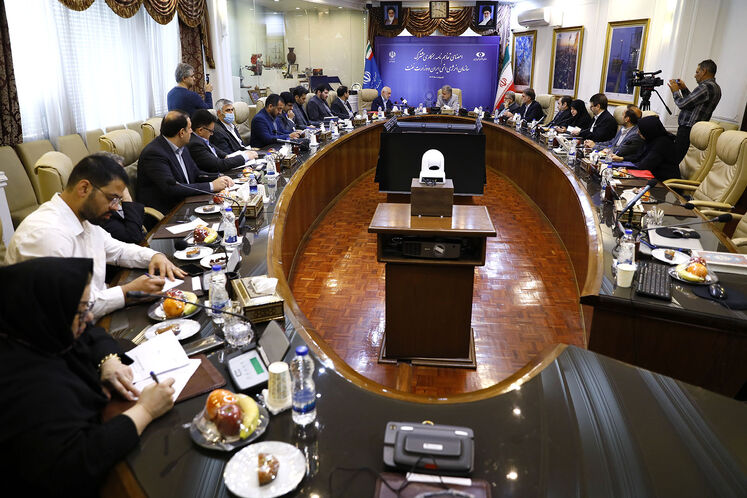 امضای تفاهم نامه همکاری مشترک سازمان انرژی اتمی ایران و وزارت نفت