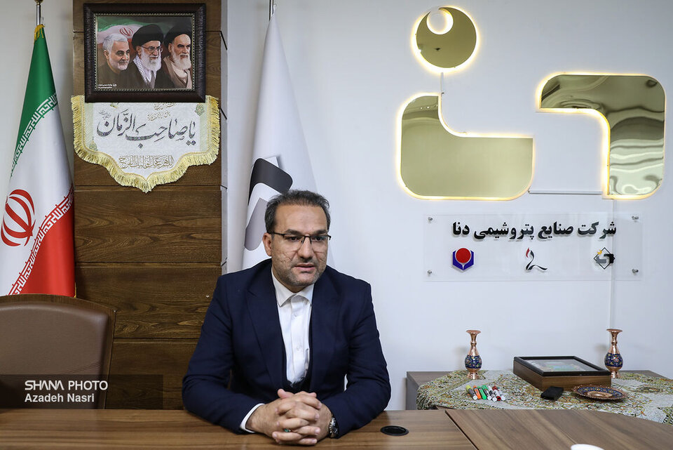 تدوین الگوی توسعه زنجیره متانول همزمان با اجرای مراحل تکمیلی طرح پتروشیمی دنا/ پیشروی با تکیه بر توان داخل تدوین الگوی توسعه زنجیره متانول همزمان با اجرای مراحل تکمیلی طرح پتروشیمی دنا/ پیشروی با تکیه بر توان داخل