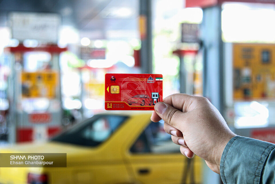 ۶۰ لیتر سهمیه بنزین خرداد ۱۴۰۳ بامداد فردا شارژ میشود ۶۰ لیتر سهمیه بنزین خرداد ۱۴۰۳ بامداد فردا شارژ میشود