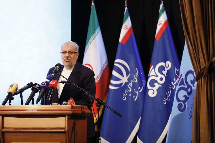 جواد اوجی، وزیر نفت