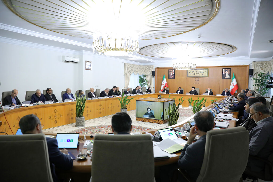 پالایشگاهی که قرار بود در دولت قبل بهدلیل زیاندهبودن، رایگان واگذار شود، سال پیش به سوددهی ۱۲ هزار میلیارد تومانی رسید پالایشگاهی که قرار بود در دولت قبل بهدلیل زیاندهبودن، رایگان واگذار شود، سال پیش به سوددهی ۱۲ هزار میلیارد تومانی رسید