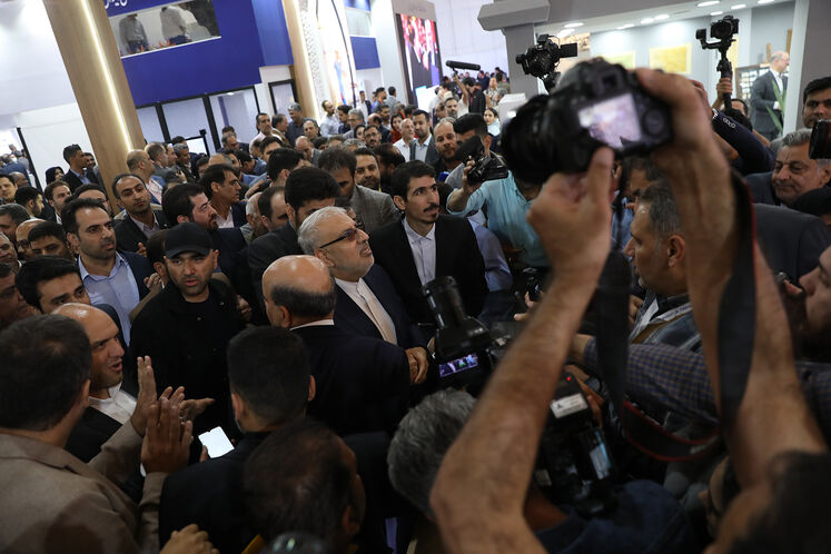 بازدید جواد اوجی، وزیر نفت از بیست‌و‌هشتمین نمایشگاه بین‌المللی نفت ایران