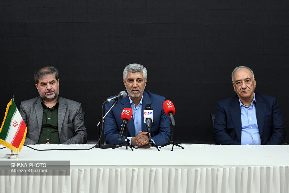 طراحی بنیادی پتروپالایشگاه شهید سلیمانی تا پایان ۱۴۰۳ تکمیل میشود/ بزرگترین واحد هیدروکراکر خاورمیانه در پالایشگاه آبادان به بهرهبرداری میرسد طراحی بنیادی پتروپالایشگاه شهید سلیمانی تا پایان ۱۴۰۳ تکمیل میشود/ بزرگترین واحد هیدروکراکر خاورمیانه در پالایشگاه آبادان به بهرهبرداری میرسد