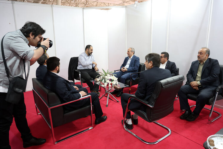 بازدید مجید چگنی، مدیرعامل شرکت ملی گاز ایران، از تحریریه رسانههای روابط عمومی وزارت نفت